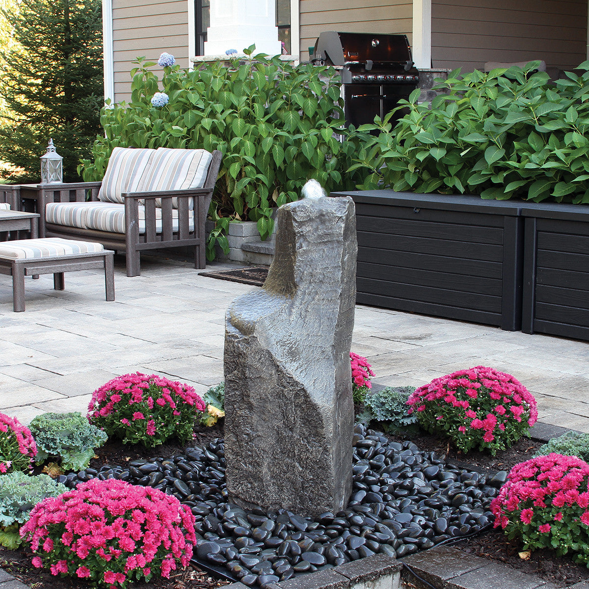 Blue Thumb Deschutes GFRC boulder fountain with shelf waterfall