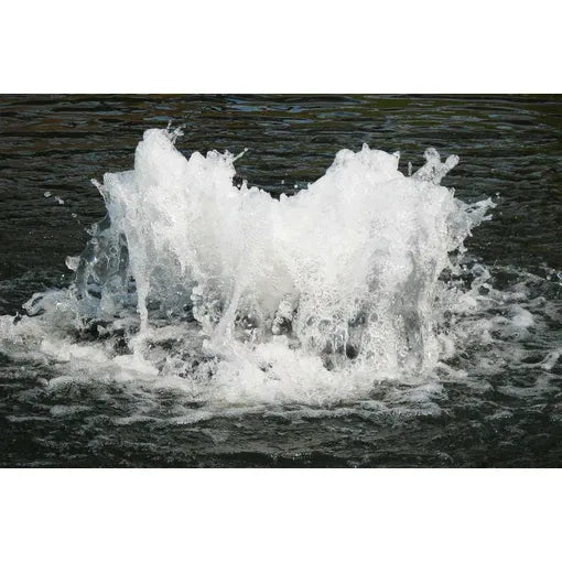 Scott Aerator Boilermaker  splashing in a body of water