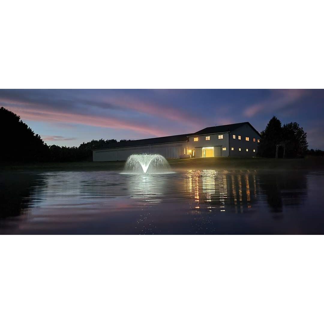 Vanguard Typhoon Floating Display Aerator