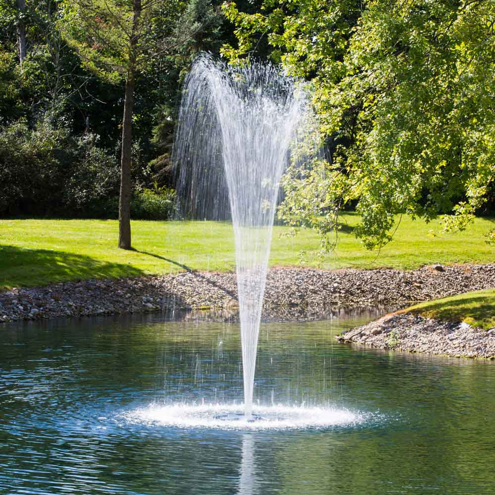 Airmax EcoSeries Aerating Pond Fountain For 1/2 Acre Ponds