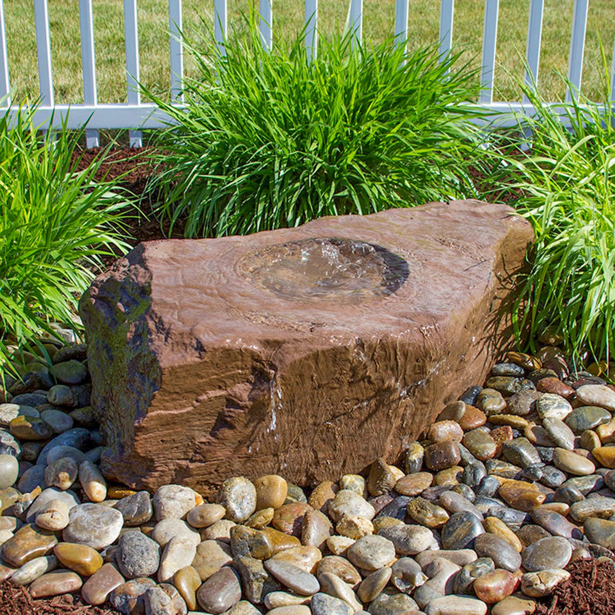 Medium boulder bird bath fountain in Chestnut Brown